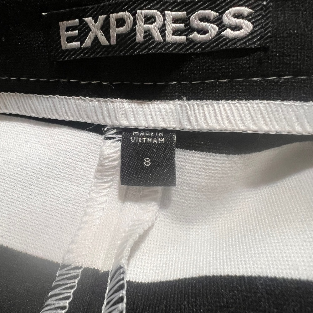 Express Black and White Striped High Waist Shorts - Picture 4 of 6